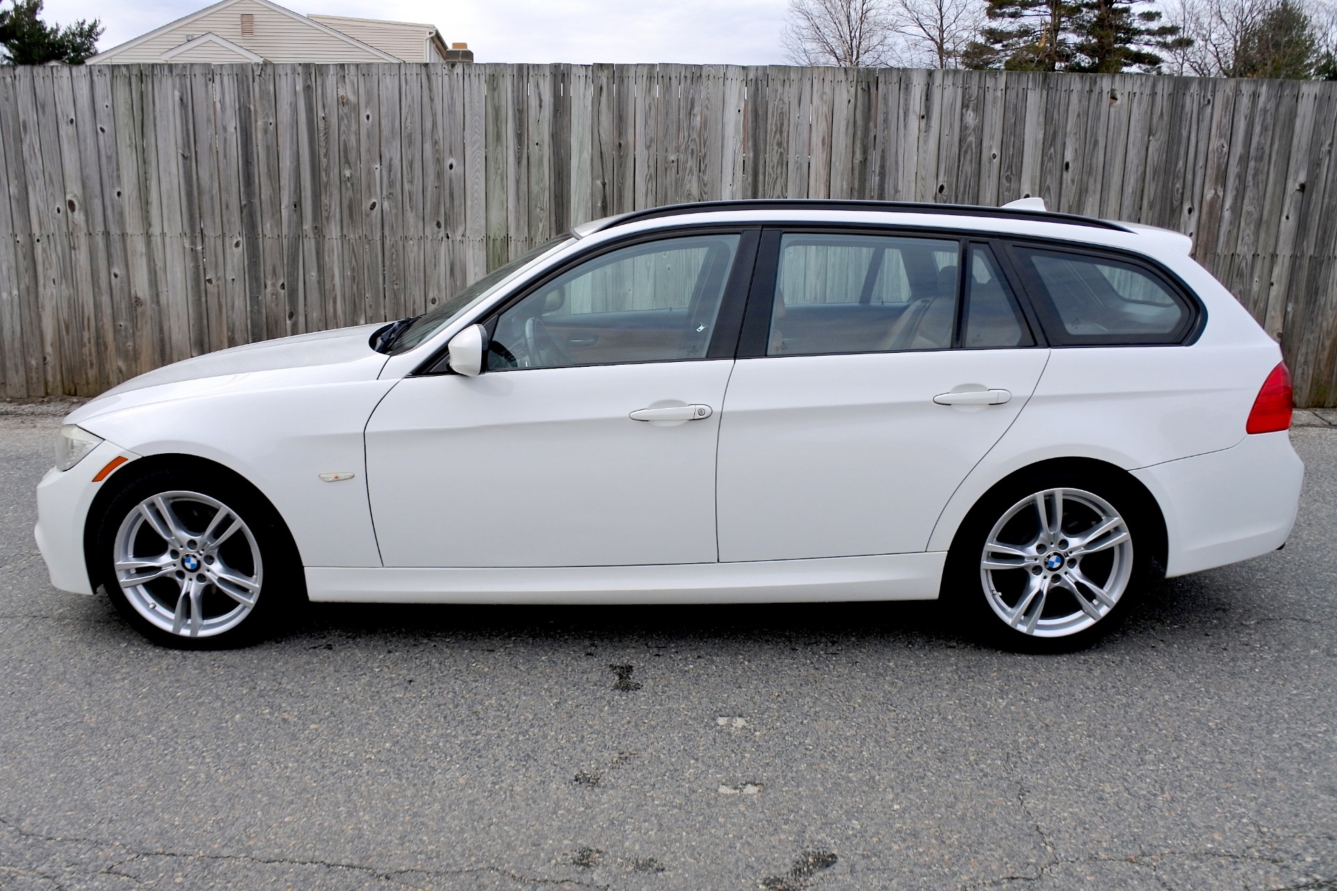 Used Bmw Series Dr Sports Wgn I Xdrive Awd For Sale