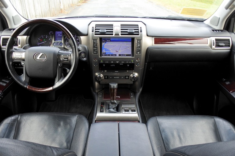 Used 2015 Lexus Gx 460 Premium 4WD Used 2015 Lexus Gx 460 Premium 4WD for sale  at Metro West Motorcars LLC in Shrewsbury MA 9