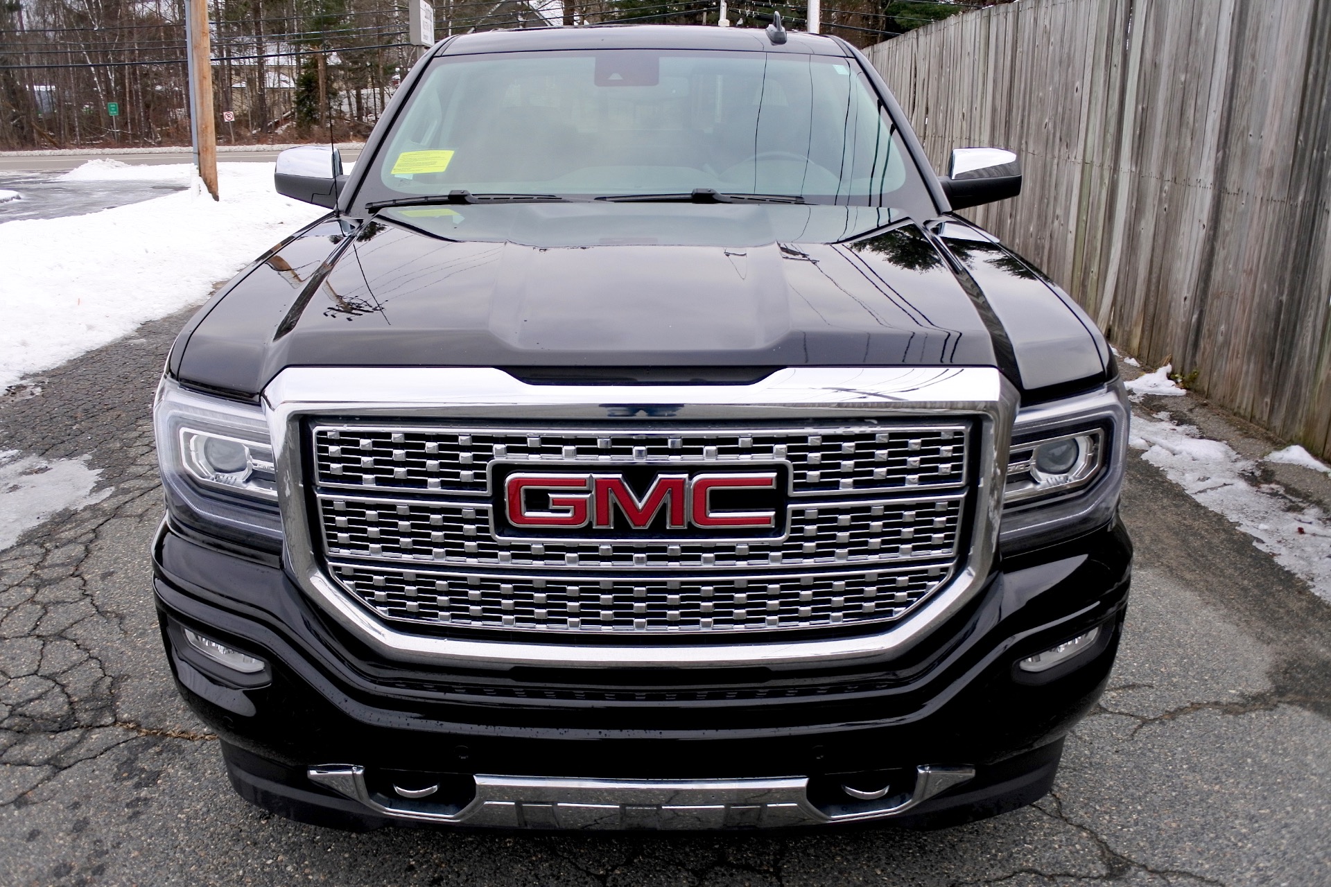 Used 2018 GMC Sierra 1500 4WD Crew Cab 143.5' Denali For Sale ($37,800 ...