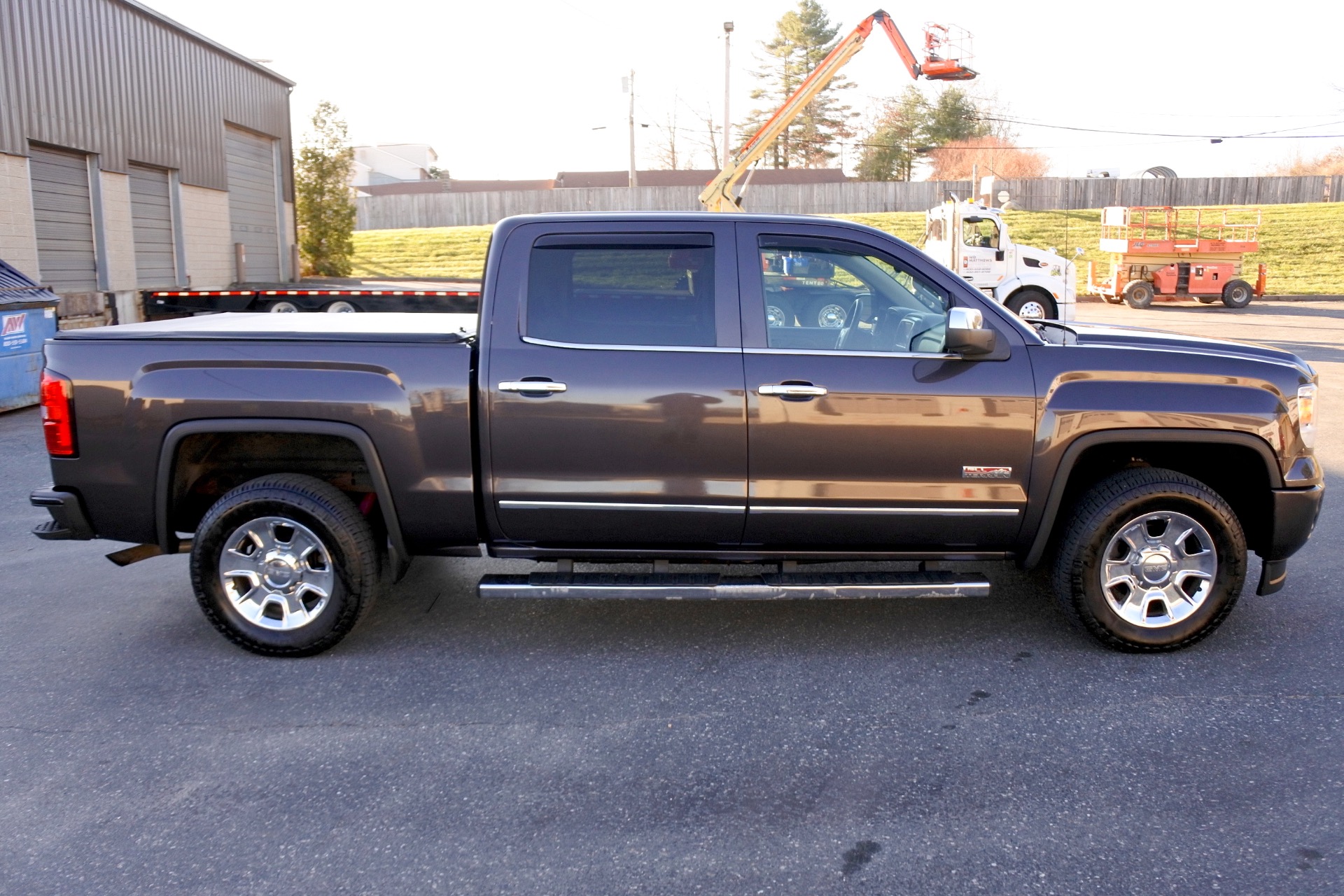 Used 2015 Gmc Sierra 1500 4wd Crew Cab 143.5' Slt For Sale ($28,800 