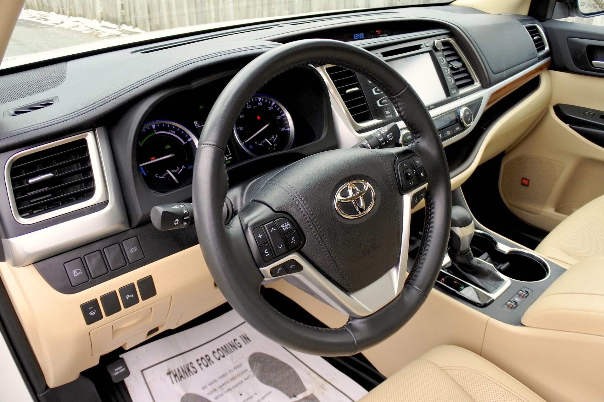 Used 2019 Toyota Highlander Hybrid Limited Platinum AWD For Sale ...