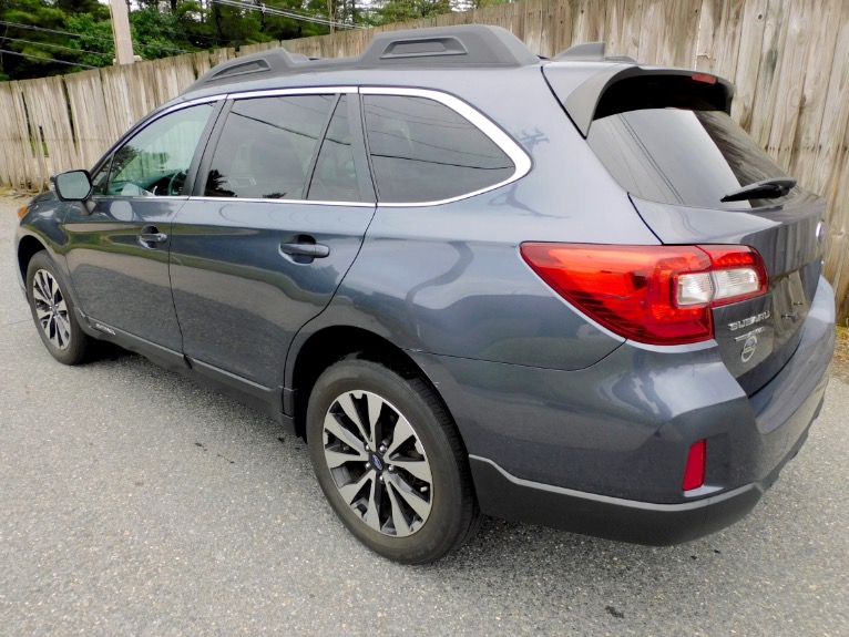 Used 2017 Subaru Outback 2.5i Limited Used 2017 Subaru Outback 2.5i Limited for sale  at Metro West Motorcars LLC in Shrewsbury MA 3