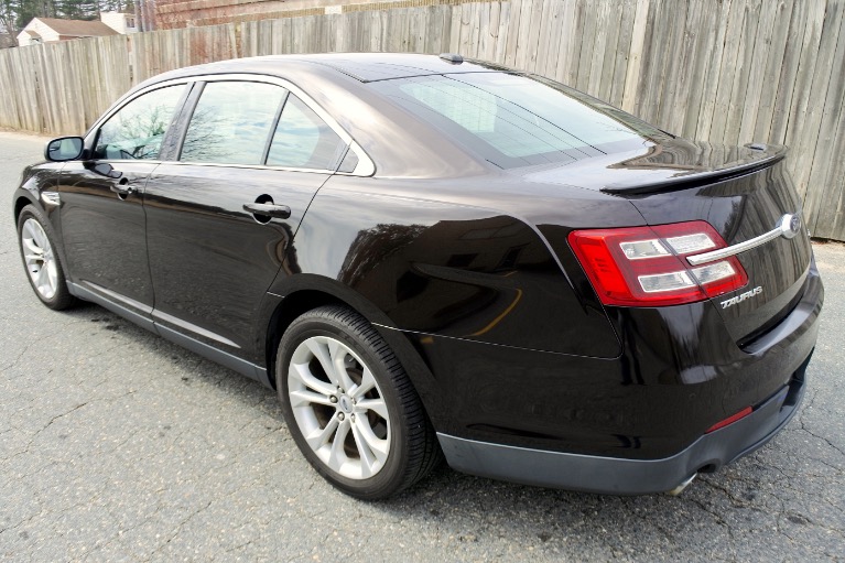 Used 2013 Ford Taurus SEL FWD Used 2013 Ford Taurus SEL FWD for sale  at Metro West Motorcars LLC in Shrewsbury MA 3