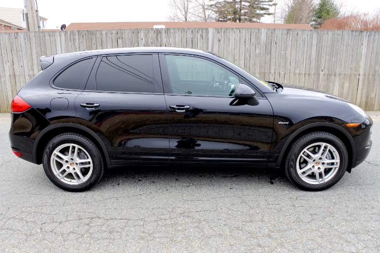 Used 2014 Porsche Cayenne Diesel AWD Used 2014 Porsche Cayenne Diesel AWD for sale  at Metro West Motorcars LLC in Shrewsbury MA 6