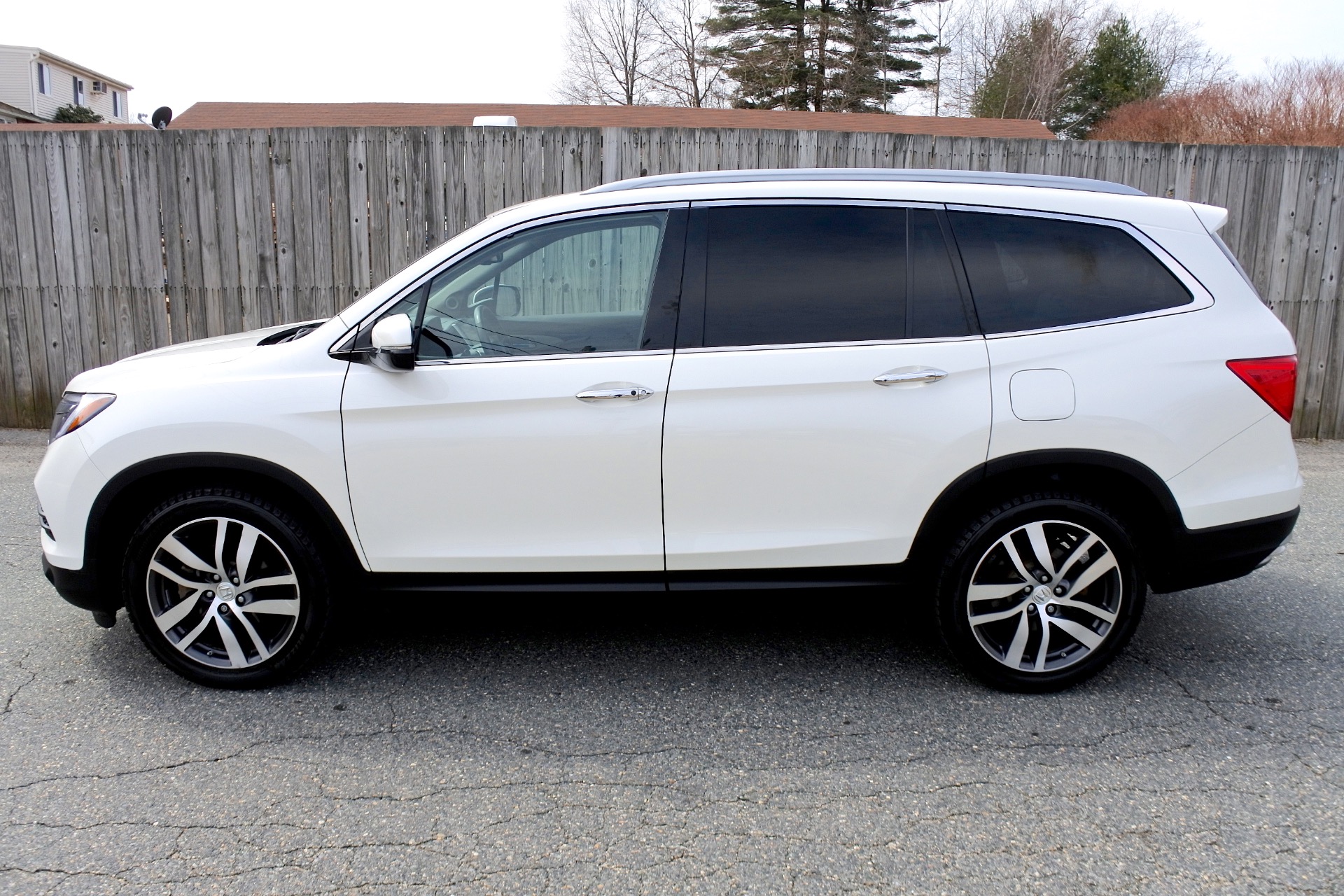 Used Honda Pilot Awd Dr Elite W Res Navi For Sale