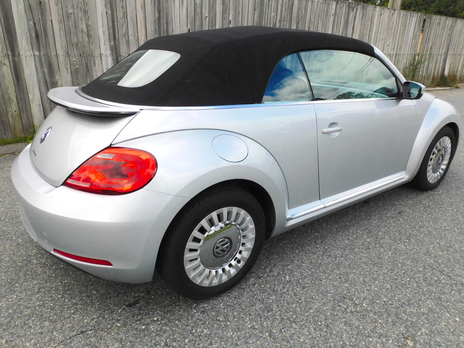 Used 2016 Volkswagen Beetle Convertible 1.8T S PZEV For Sale (Special ...