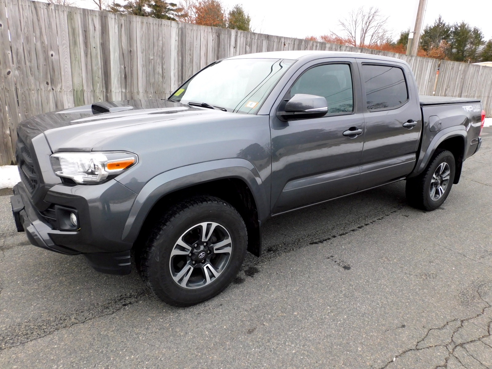 Used 2017 Toyota Tacoma TRD Sport Double Cab 5'' Bed V6 4x4 AT (Natl ...