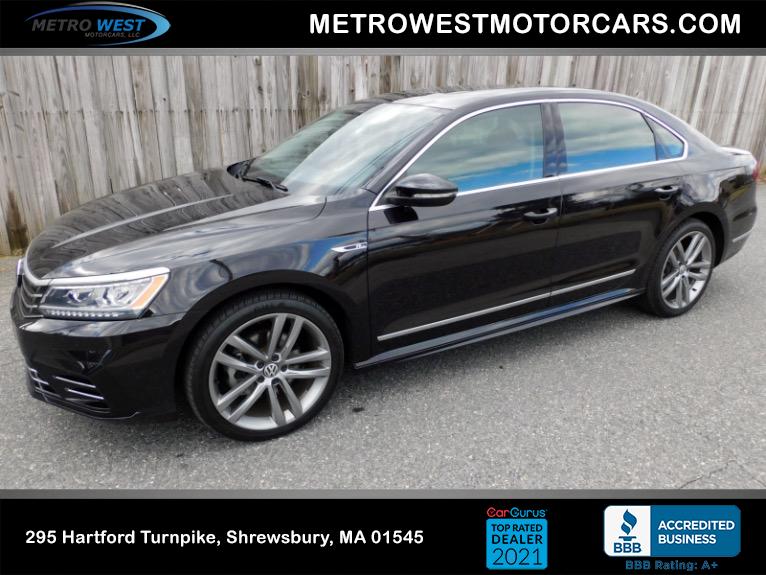 Used 2019 Volkswagen Passat 2.0T SE R-Line Auto Used 2019 Volkswagen Passat 2.0T SE R-Line Auto for sale  at Metro West Motorcars LLC in Shrewsbury MA 1