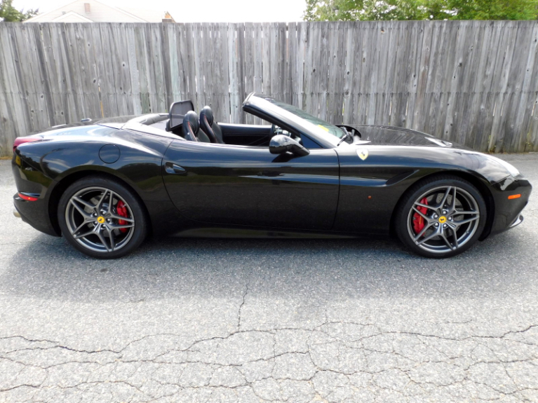 Used 2015 Ferrari California t Convertible Used 2015 Ferrari California t Convertible for sale  at Metro West Motorcars LLC in Shrewsbury MA 11