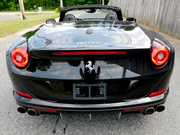 Used 2015 Ferrari California t Convertible Used 2015 Ferrari California t Convertible for sale  at Metro West Motorcars LLC in Shrewsbury MA 7