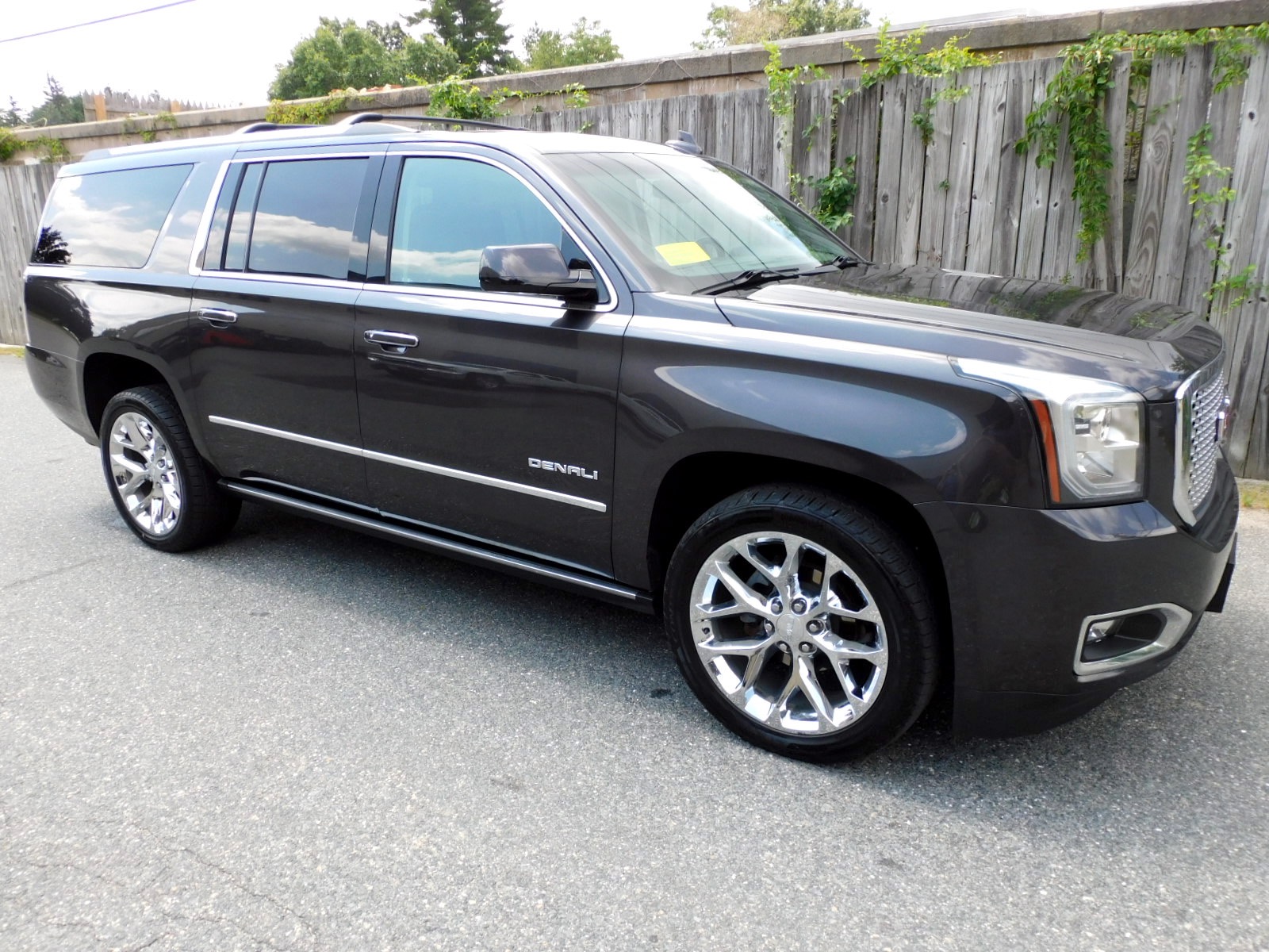 Used Gmc Yukon Xl Denali Awd For Sale Metro West