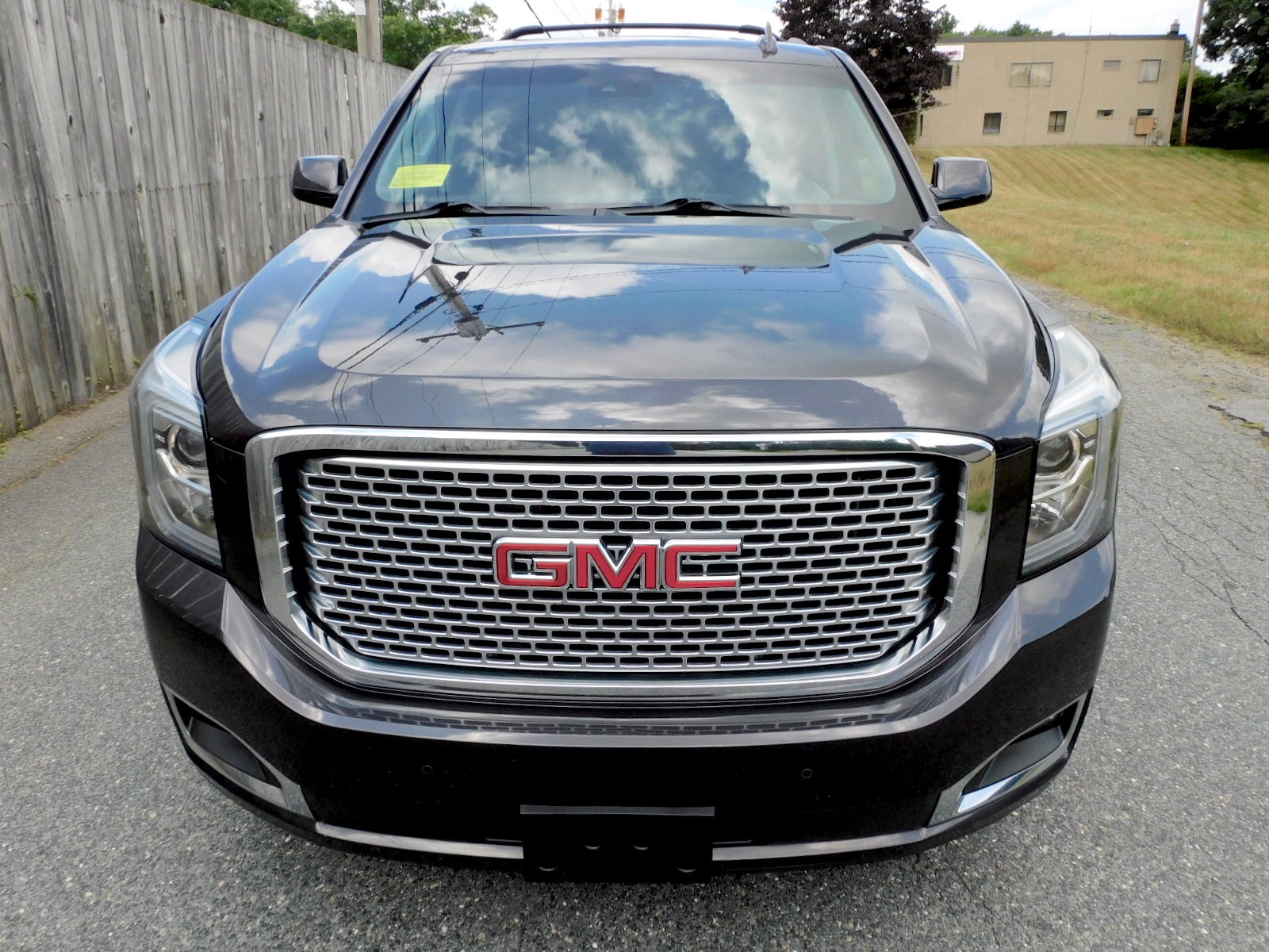 Used 2017 GMC Yukon Xl Denali AWD For Sale (42,800) Metro West