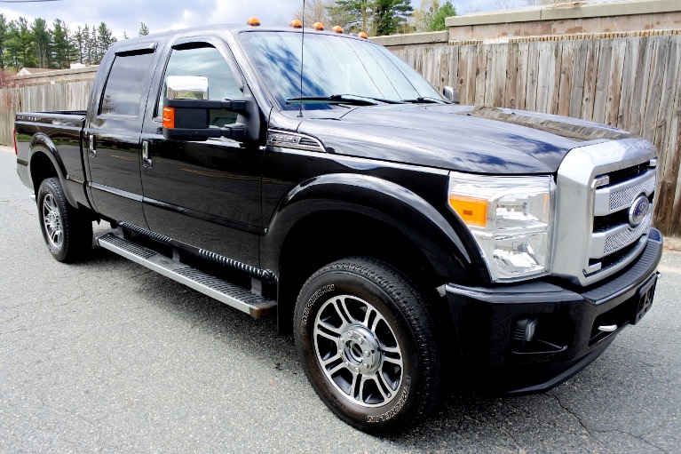 Used 2015 Ford Super Duty F-350 Srw 4WD Crew Cab 156' Lariat Used 2015 Ford Super Duty F-350 Srw 4WD Crew Cab 156' Lariat for sale  at Metro West Motorcars LLC in Shrewsbury MA 7