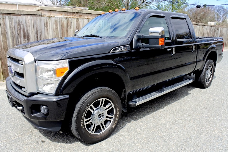 Used 2015 Ford Super Duty F-350 Srw 4WD Crew Cab 156' Lariat Used 2015 Ford Super Duty F-350 Srw 4WD Crew Cab 156' Lariat for sale  at Metro West Motorcars LLC in Shrewsbury MA 1