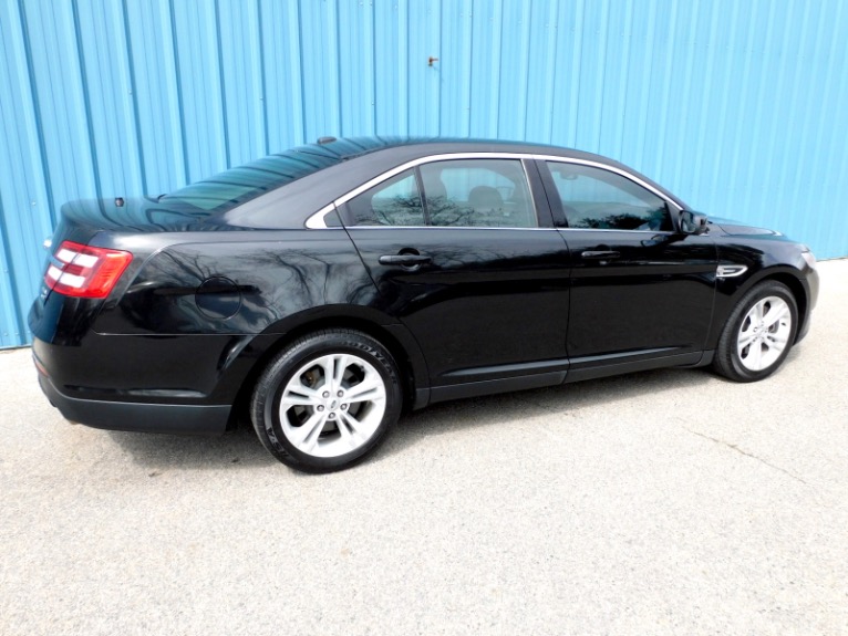 Used 2014 Ford Taurus 4dr Sdn SEL AWD Used 2014 Ford Taurus 4dr Sdn SEL AWD for sale  at Metro West Motorcars LLC in Shrewsbury MA 5