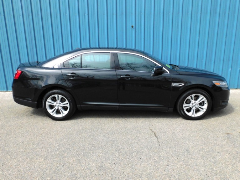 Used 2014 Ford Taurus 4dr Sdn SEL AWD Used 2014 Ford Taurus 4dr Sdn SEL AWD for sale  at Metro West Motorcars LLC in Shrewsbury MA 6