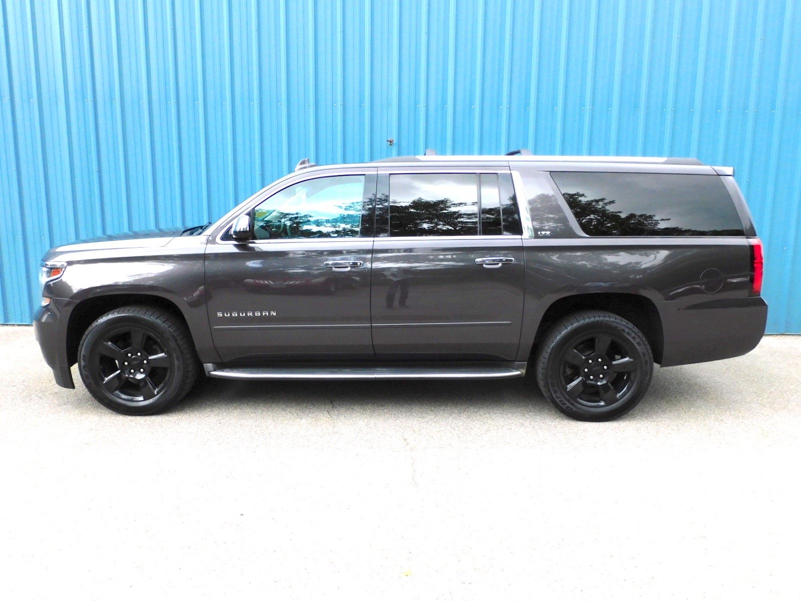 Used 2016 Chevrolet Suburban 4WD 1500 LTZ For Sale (Special Pricing ...