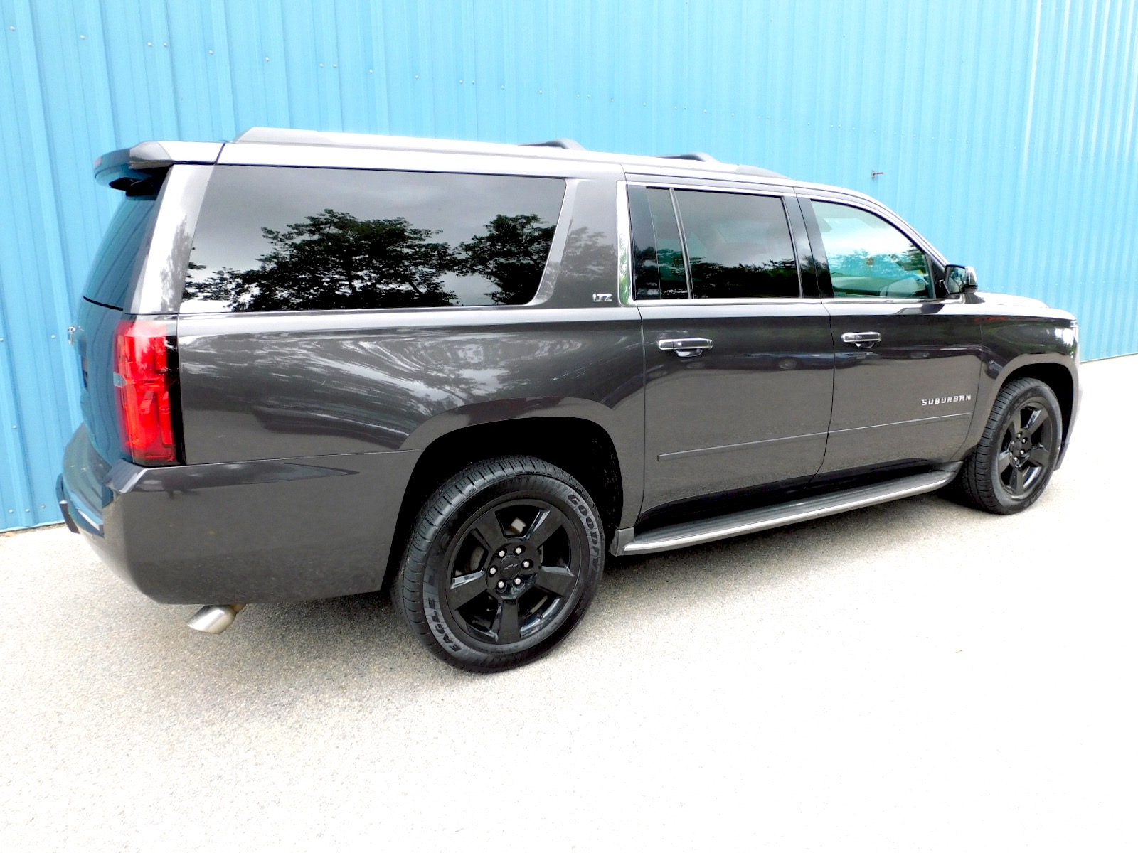 Used 2016 Chevrolet Suburban 4WD 1500 LTZ For Sale (Special Pricing ...