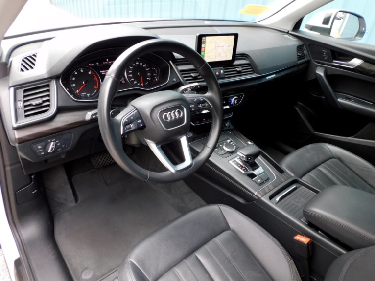 Used 2020 Audi Q5 Premium 45 TFSI quattro Used 2020 Audi Q5 Premium 45 TFSI quattro for sale  at Metro West Motorcars LLC in Shrewsbury MA 13