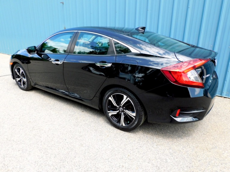 Used 2018 Honda Civic Sedan Touring CVT Used 2018 Honda Civic Sedan Touring CVT for sale  at Metro West Motorcars LLC in Shrewsbury MA 3