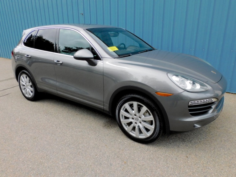 Used 2012 Porsche Cayenne S Hybrid AWD Used 2012 Porsche Cayenne S Hybrid AWD for sale  at Metro West Motorcars LLC in Shrewsbury MA 7