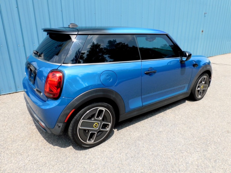 Used 2022 Mini Hardtop 2 Door Cooper SE FWD Used 2022 Mini Hardtop 2 Door Cooper SE FWD for sale  at Metro West Motorcars LLC in Shrewsbury MA 5