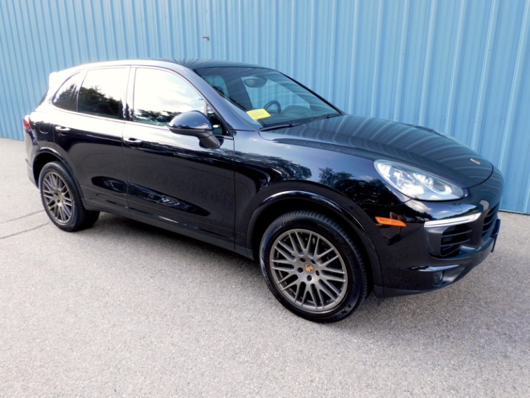 Used 2017 Porsche Cayenne Platinum Edition AWD Used 2017 Porsche Cayenne Platinum Edition AWD for sale  at Metro West Motorcars LLC in Shrewsbury MA 7