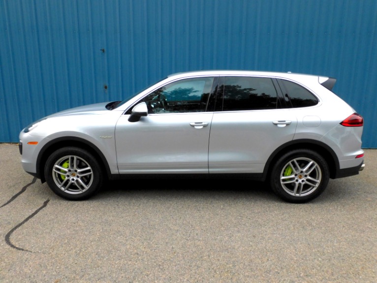 Used 2015 Porsche Cayenne S E-Hybrid AWD Used 2015 Porsche Cayenne S E-Hybrid AWD for sale  at Metro West Motorcars LLC in Shrewsbury MA 2