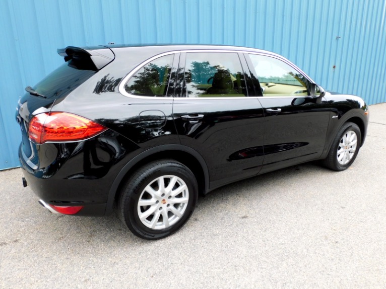 Used 2014 Porsche Cayenne Diesel AWD Used 2014 Porsche Cayenne Diesel AWD for sale  at Metro West Motorcars LLC in Shrewsbury MA 5