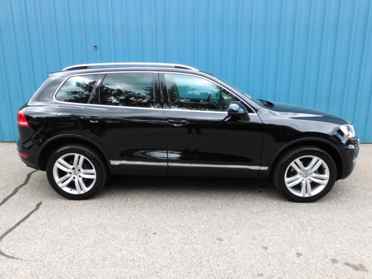 Used 2013 Volkswagen Touareg TDI Executive Used 2013 Volkswagen Touareg TDI Executive for sale  at Metro West Motorcars LLC in Shrewsbury MA 6