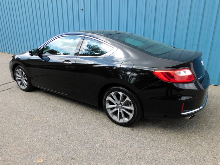 Used 2015 Honda Accord Coupe V6 Man EX-L Used 2015 Honda Accord Coupe V6 Man EX-L for sale  at Metro West Motorcars LLC in Shrewsbury MA 3