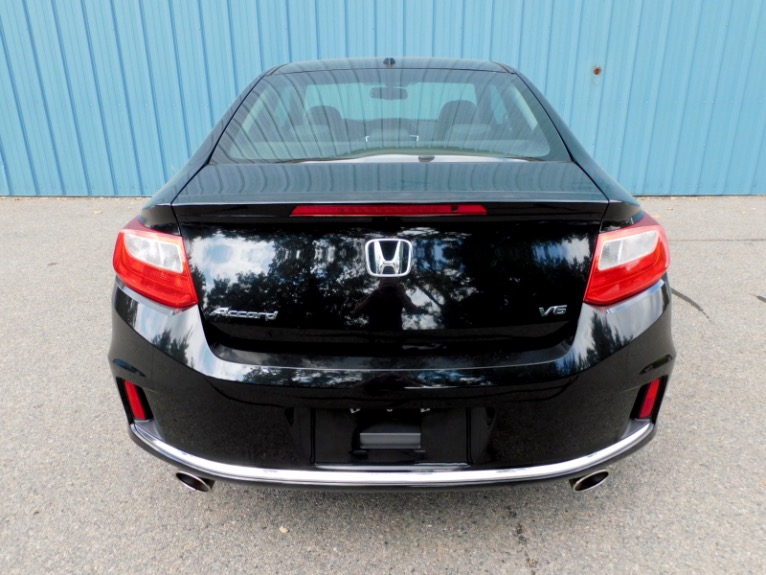 Used 2015 Honda Accord Coupe V6 Man EX-L Used 2015 Honda Accord Coupe V6 Man EX-L for sale  at Metro West Motorcars LLC in Shrewsbury MA 4