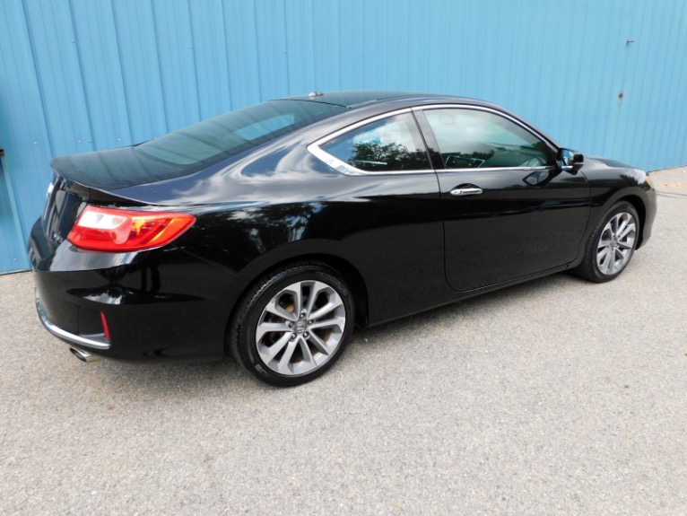 Used 2015 Honda Accord Coupe V6 Man EX-L Used 2015 Honda Accord Coupe V6 Man EX-L for sale  at Metro West Motorcars LLC in Shrewsbury MA 5