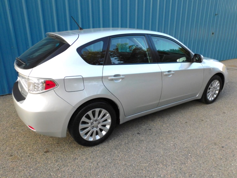 Used 2011 Subaru Impreza Wagon 2.5i Premium Used 2011 Subaru Impreza Wagon 2.5i Premium for sale  at Metro West Motorcars LLC in Shrewsbury MA 5