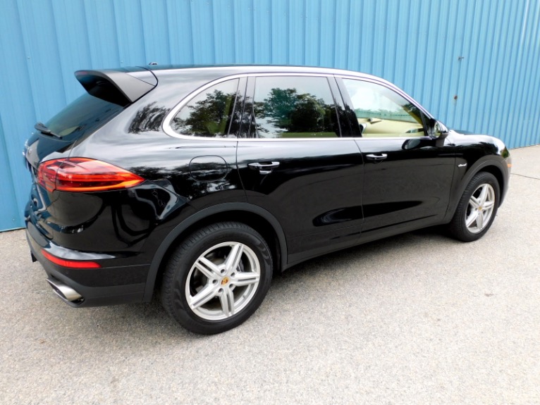 Used 2016 Porsche Cayenne Diesel Used 2016 Porsche Cayenne Diesel for sale  at Metro West Motorcars LLC in Shrewsbury MA 5