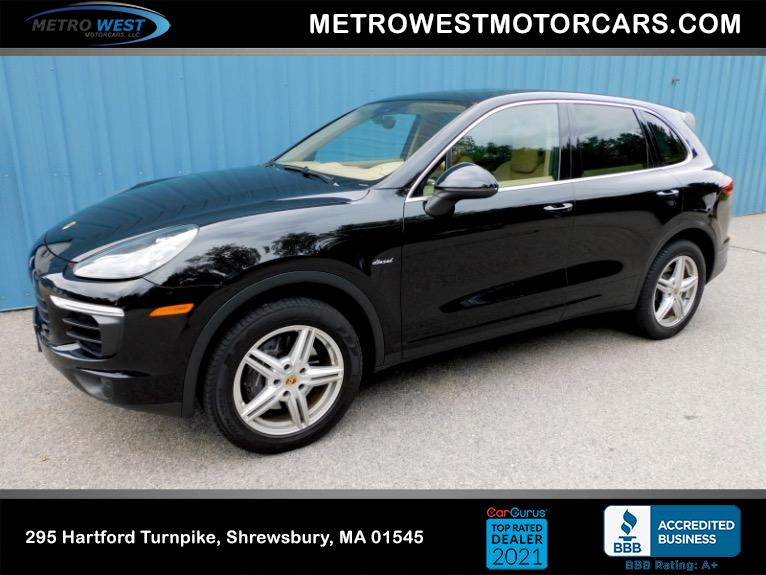 Used 2016 Porsche Cayenne Diesel Used 2016 Porsche Cayenne Diesel for sale  at Metro West Motorcars LLC in Shrewsbury MA 1