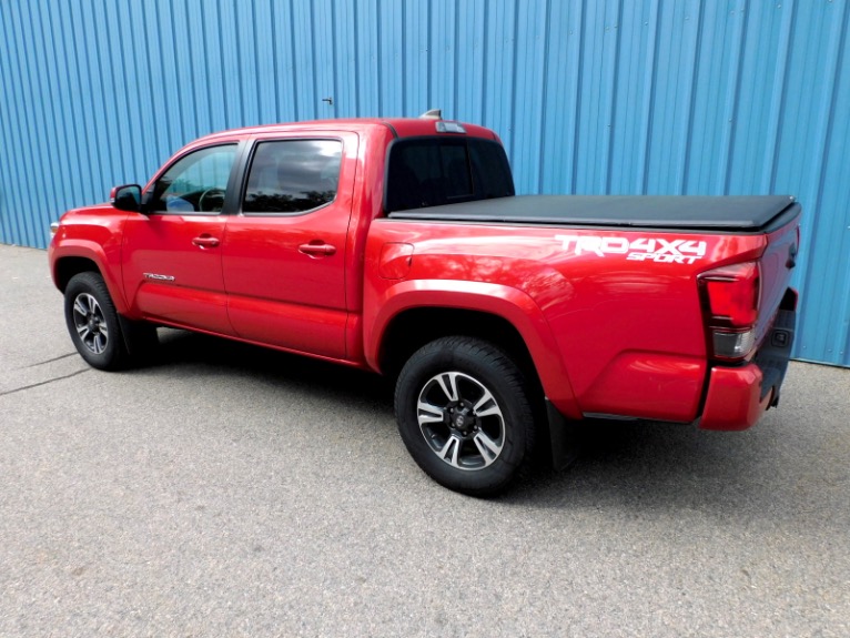 Used 2018 Toyota Tacoma TRD Sport Double Cab 5'' Bed V6 4x4 AT (Natl) Used 2018 Toyota Tacoma TRD Sport Double Cab 5'' Bed V6 4x4 AT (Natl) for sale  at Metro West Motorcars LLC in Shrewsbury MA 3