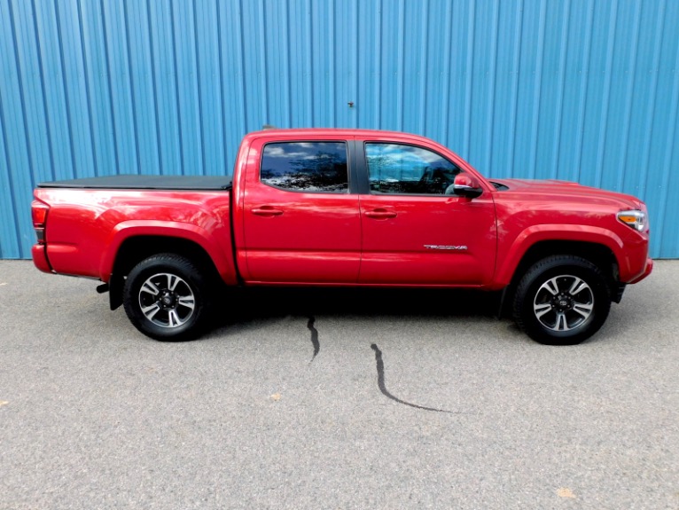 Used 2018 Toyota Tacoma TRD Sport Double Cab 5'' Bed V6 4x4 AT (Natl) Used 2018 Toyota Tacoma TRD Sport Double Cab 5'' Bed V6 4x4 AT (Natl) for sale  at Metro West Motorcars LLC in Shrewsbury MA 6