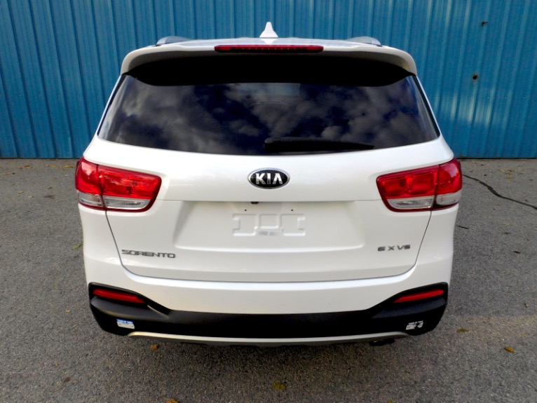 Used 2016 Kia Sorento EX 3.3 AWD Used 2016 Kia Sorento EX 3.3 AWD for sale  at Metro West Motorcars LLC in Shrewsbury MA 4