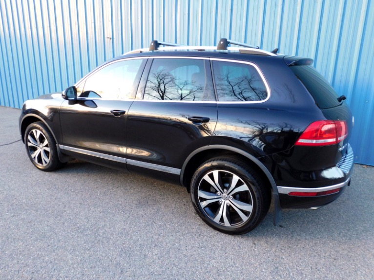 Used 2017 Volkswagen Touareg V6 Wolfsburg Edition Used 2017 Volkswagen Touareg V6 Wolfsburg Edition for sale  at Metro West Motorcars LLC in Shrewsbury MA 3