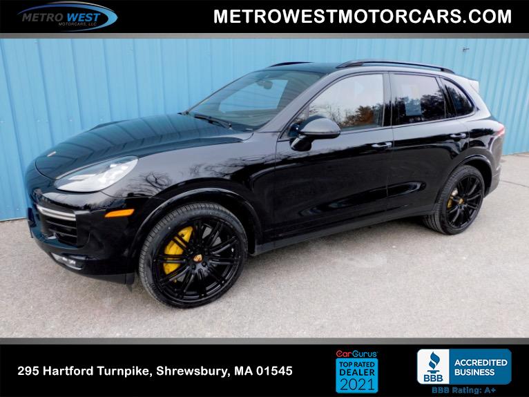 Used 2017 Porsche Cayenne Turbo S AWD Used 2017 Porsche Cayenne Turbo S AWD for sale  at Metro West Motorcars LLC in Shrewsbury MA 1