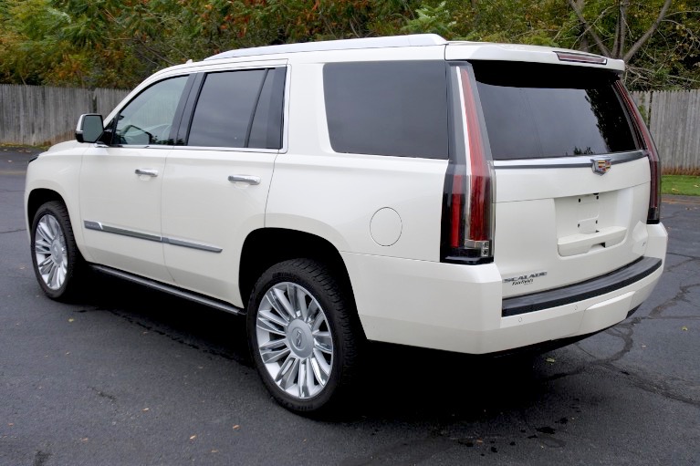 Used 2015 Cadillac Escalade 4WD 4dr Platinum For Sale ($41,885) | Metro ...