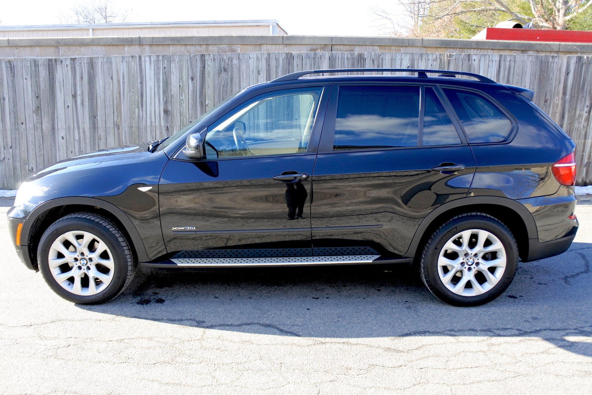 Bmw x5 2011 года