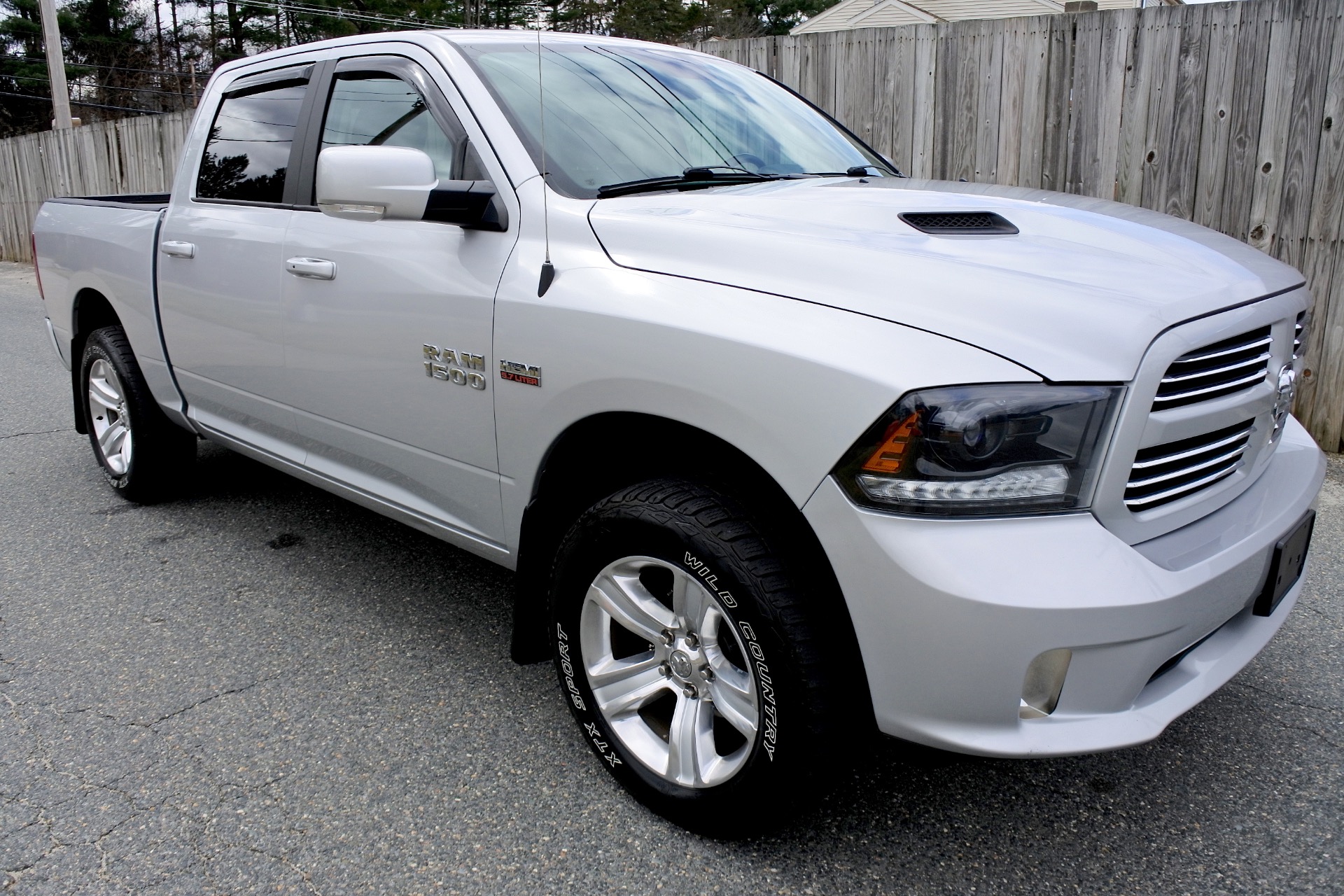 Used 2015 Ram 1500 4WD Crew Cab 140.5' Sport For Sale ($22,900) | Metro ...