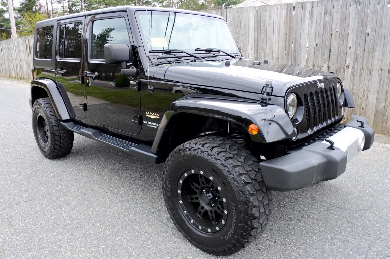 Used 2015 Jeep Wrangler Unlimited Sahara AWD Used 2015 Jeep Wrangler Unlimited Sahara AWD for sale  at Metro West Motorcars LLC in Shrewsbury MA 7