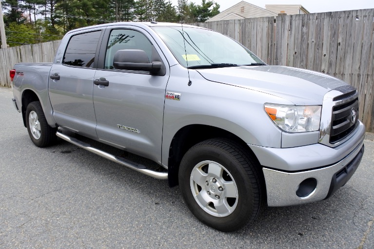 Used 2013 Toyota Tundra 4wd Truck CrewMax 5.7L V8 6-Spd AT (Natl) Used 2013 Toyota Tundra 4wd Truck CrewMax 5.7L V8 6-Spd AT (Natl) for sale  at Metro West Motorcars LLC in Shrewsbury MA 7