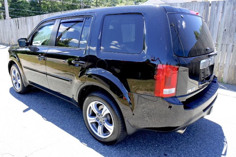 Used 2015 Honda Pilot SE 4WD Used 2015 Honda Pilot SE 4WD for sale  at Metro West Motorcars LLC in Shrewsbury MA 3