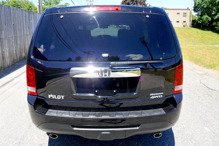 Used 2015 Honda Pilot SE 4WD Used 2015 Honda Pilot SE 4WD for sale  at Metro West Motorcars LLC in Shrewsbury MA 4