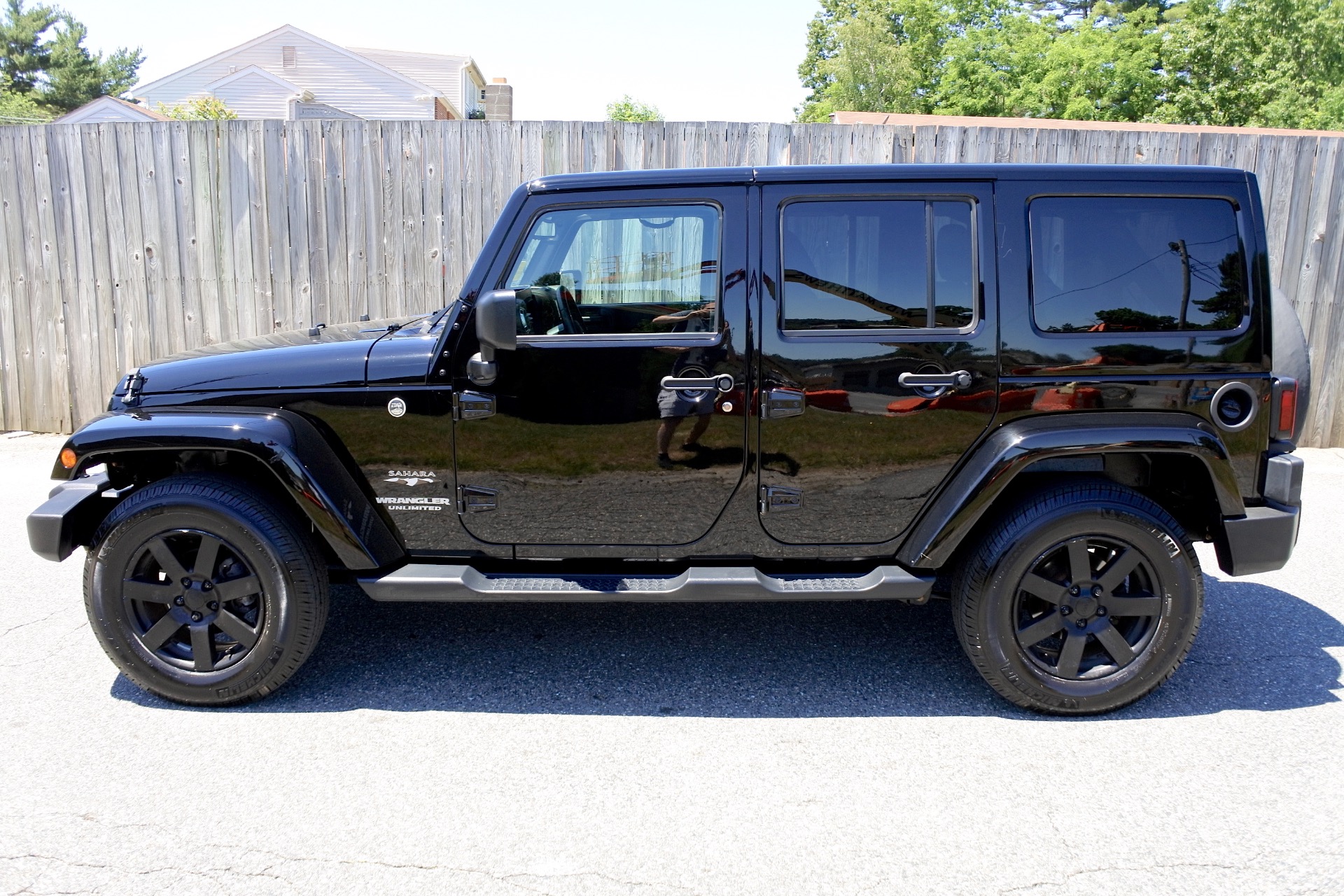 Used 2016 Jeep Wrangler Unlimited 4WD 4dr Sahara For Sale ($24,800 ...