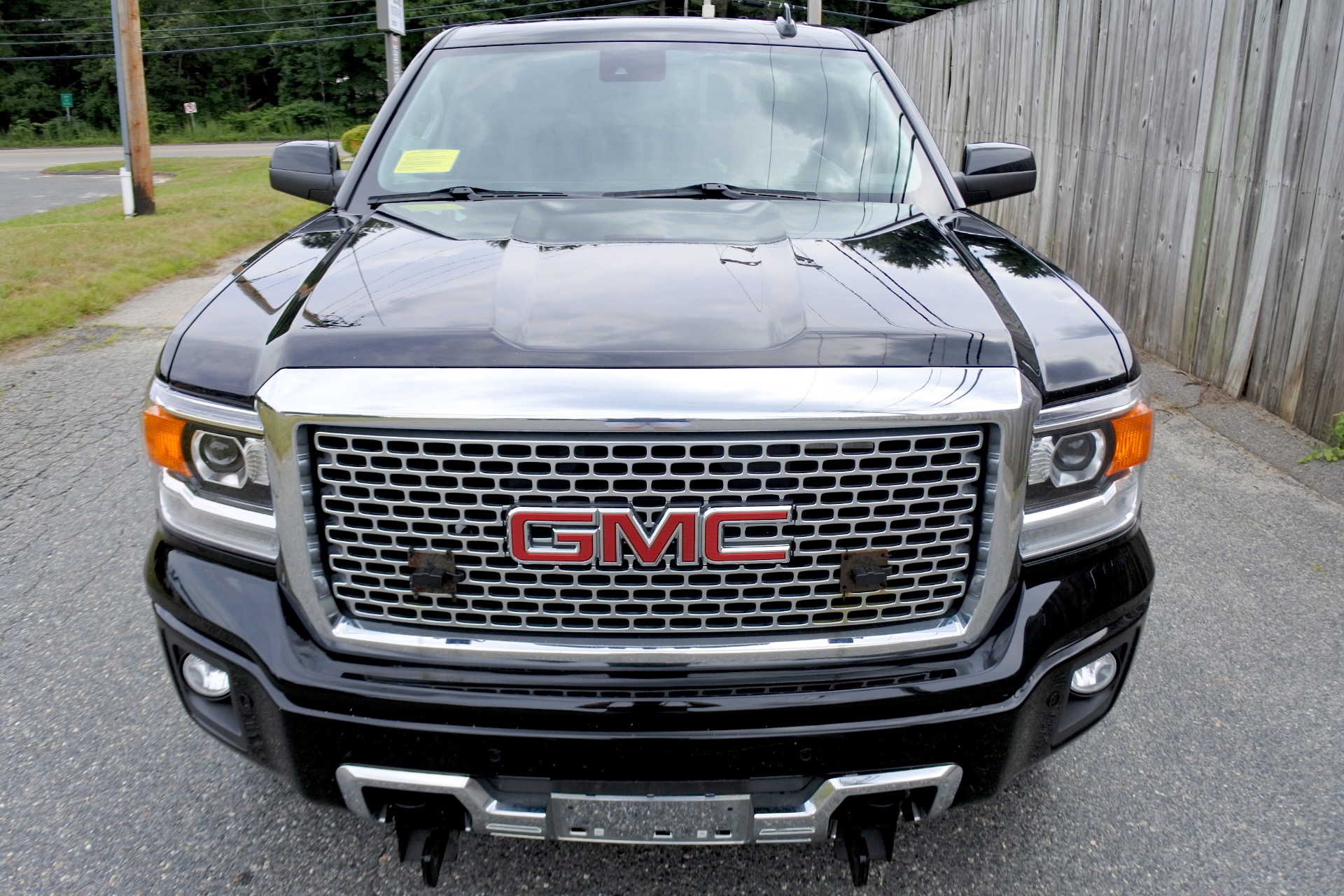 Used 2015 GMC Sierra 1500 4WD Crew Cab 143.5' Denali For Sale ($28,700 ...